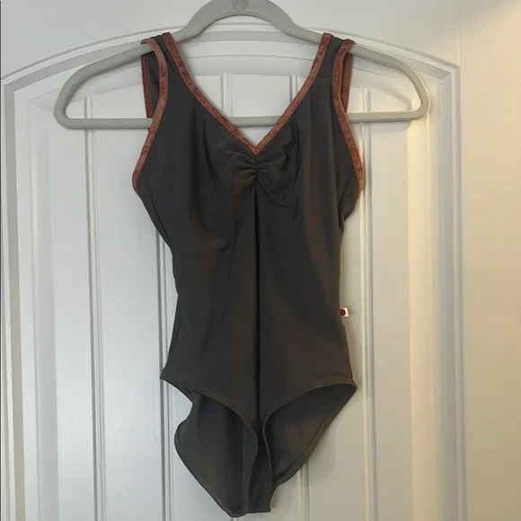 Yumiko Tiffany leotard - Picture 2 of 6